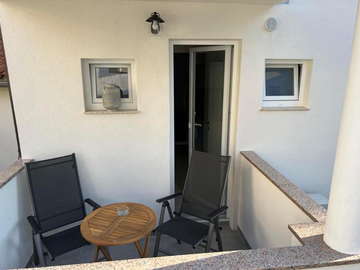 Casa Pozzetto Apartment Novigrad  Exterior photo